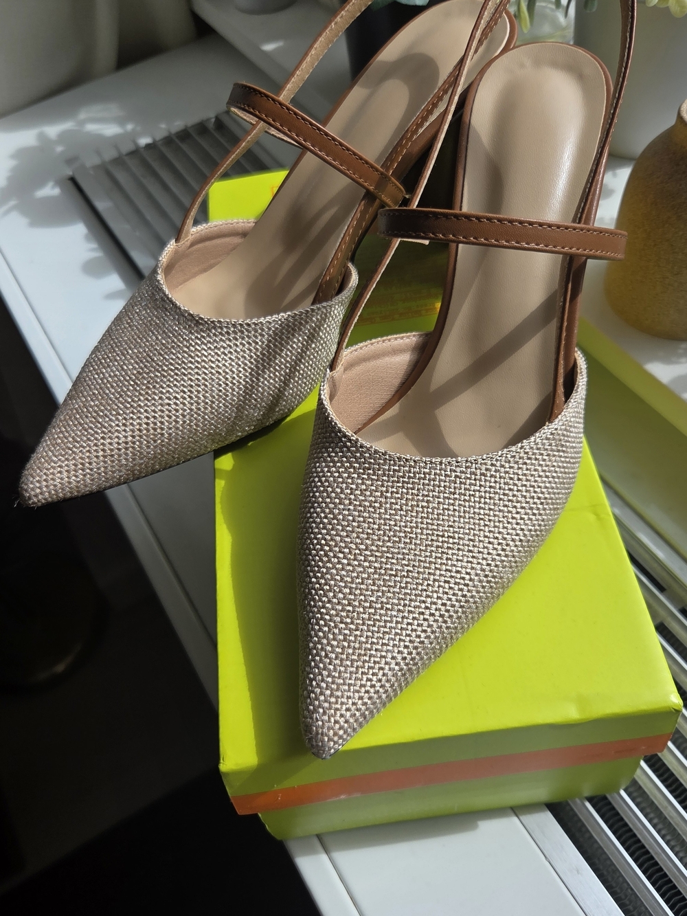 Pointed Slingback Heels in Light Beige with Brown Straps